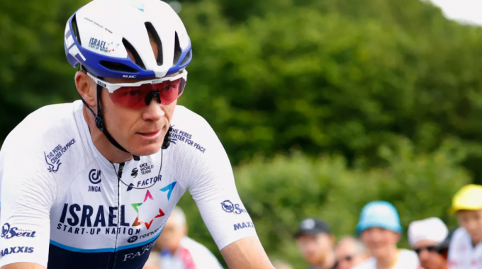 Froome se esfuerza por ganar la primera carrera desde el Giro de Italia 2018 en la temporada 2022